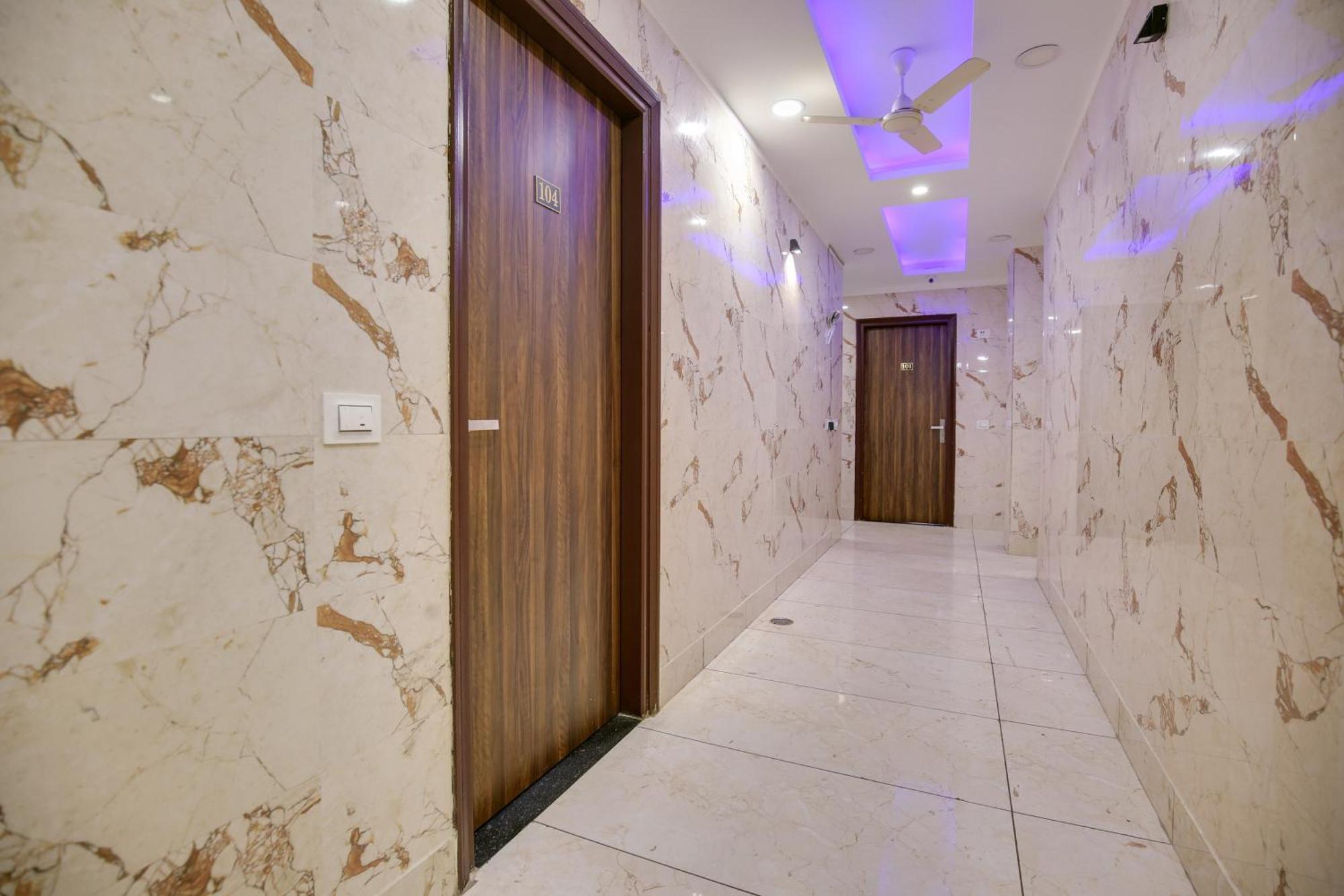 Hotel O Royal Mohali Luaran gambar